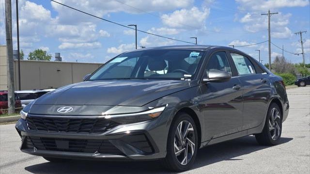 2026 Hyundai ELANTRA Limited