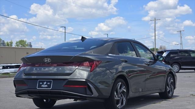 2026 Hyundai ELANTRA Limited