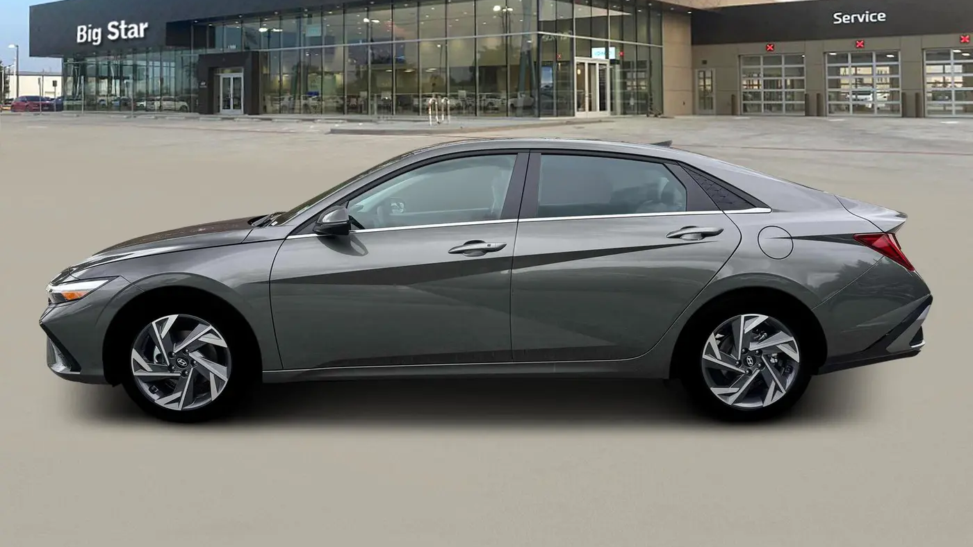 2026 Hyundai ELANTRA Limited