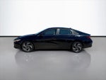 2024 Elantra Thumbnail 8
