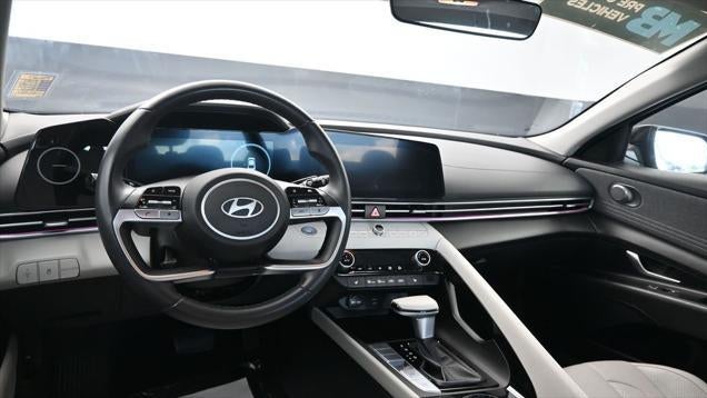 2024 Hyundai ELANTRA Limited