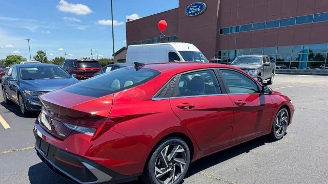 2024 Hyundai ELANTRA Limited