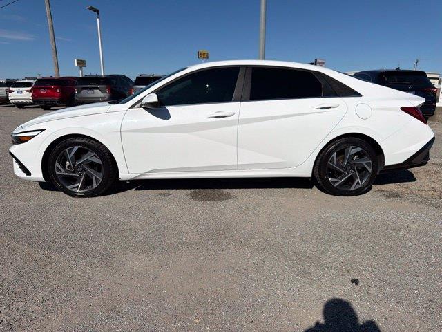 2025 Hyundai Elantra - $20,995
