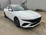 2025 Elantra Thumbnail 3