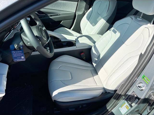 2026 Hyundai Elantra - $25,668