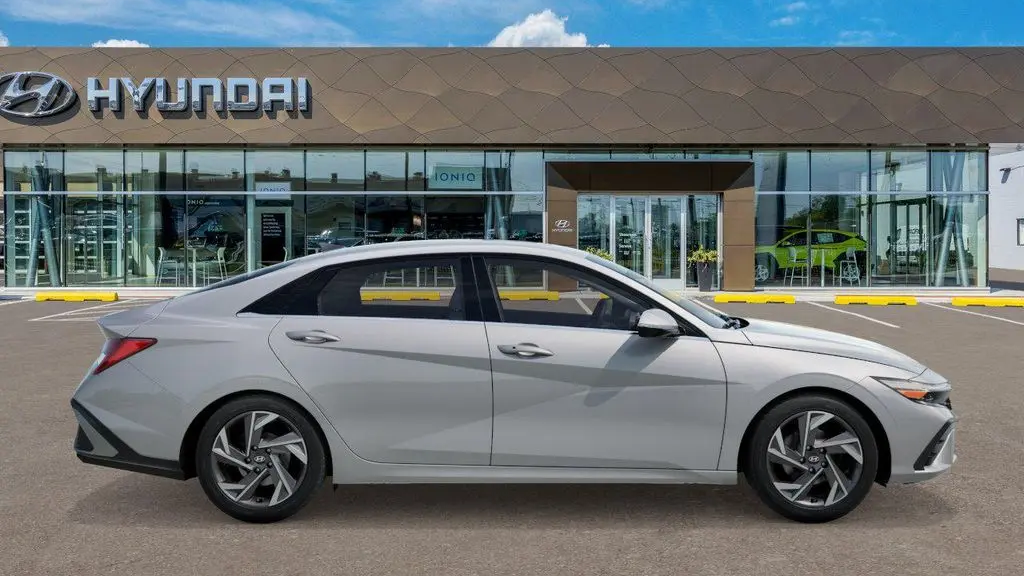 2026 Hyundai ELANTRA Limited