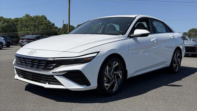 2026 Hyundai ELANTRA Limited