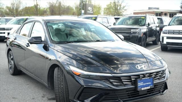 2024 Hyundai ELANTRA Limited