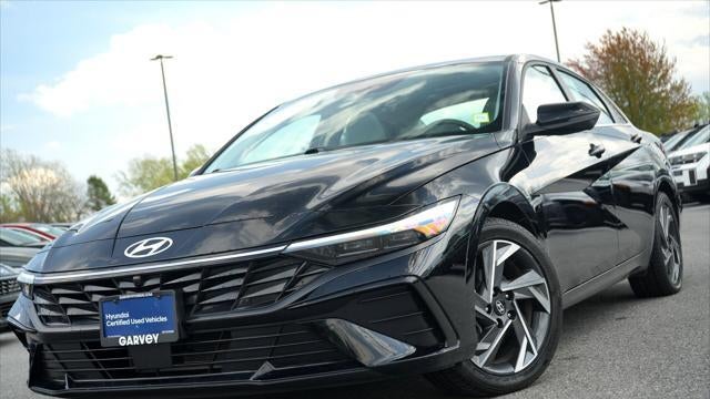 2024 Hyundai ELANTRA Limited
