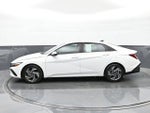 2024 Elantra Thumbnail 9