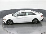 2024 Elantra Thumbnail 37