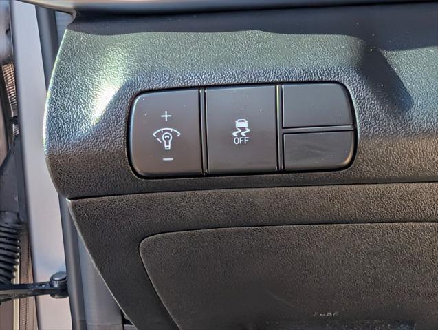2024 Hyundai Elantra - $20,499