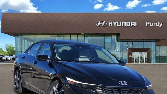 Preowned 2025 Hyundai ELANTRA Limited for Sale