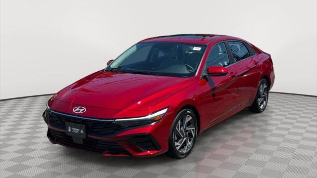 2025 Hyundai ELANTRA Limited
