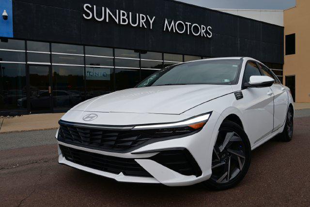 2025 Hyundai Elantra - $23,996