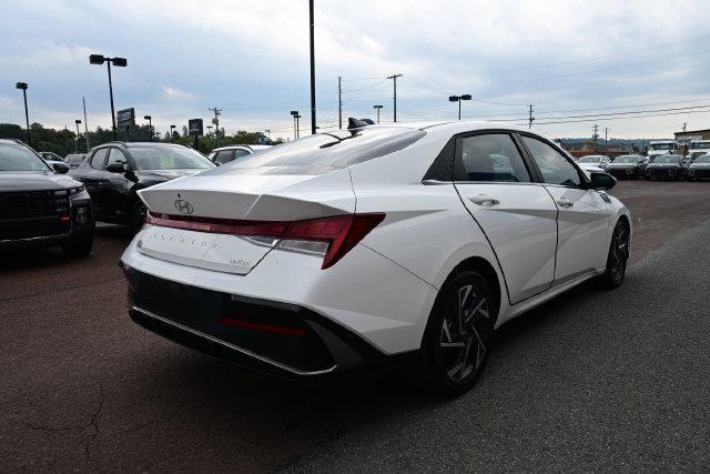 2025 Hyundai Elantra - $23,996