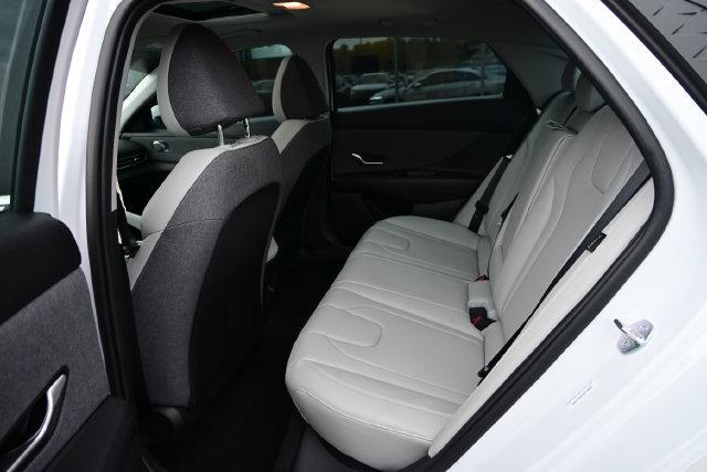 2025 Hyundai Elantra - $23,996