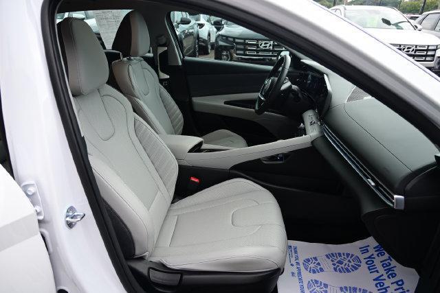 2025 Hyundai Elantra - $23,996