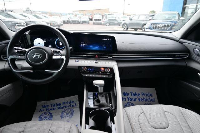 2025 Hyundai Elantra - $23,996