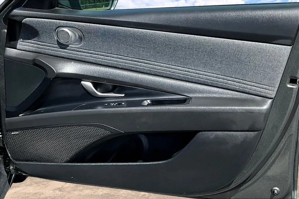 2025 Hyundai Elantra - $21,850