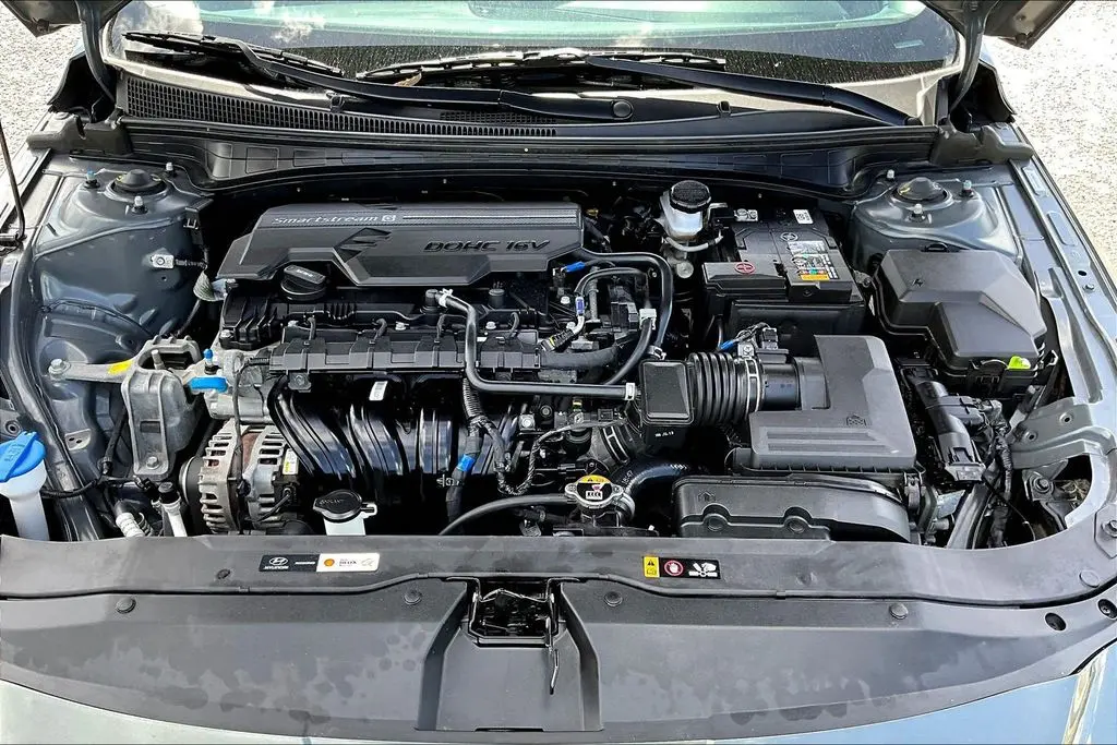 2025 Hyundai Elantra - $21,850