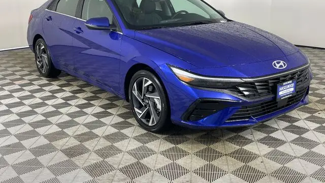 2026 Hyundai ELANTRA Limited