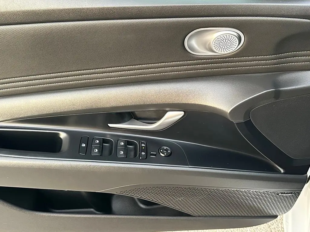 2026 Hyundai Elantra - $24,993