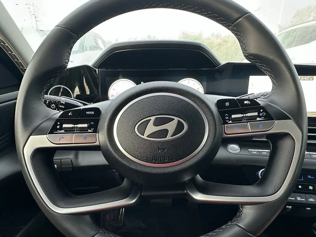 2026 Hyundai Elantra - $24,993