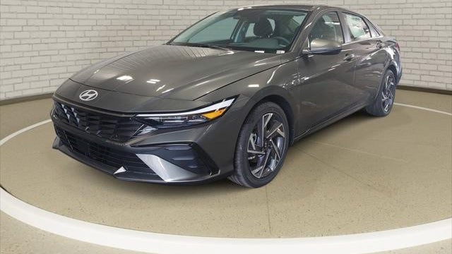 Preowned 2026 Hyundai ELANTRA Limited for Sale