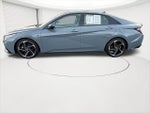 2022 Elantra Thumbnail 3