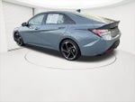 2022 Elantra Thumbnail 4