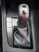 2023 Elantra Thumbnail 32