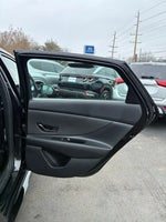 2023 Elantra Thumbnail 44