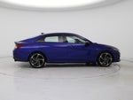 2023 Elantra Thumbnail 7