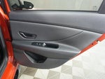 2021 Elantra Thumbnail 33