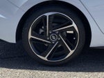2022 Elantra Thumbnail 9