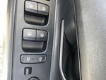 2022 Elantra Thumbnail 18