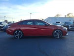 2022 Elantra Thumbnail 6