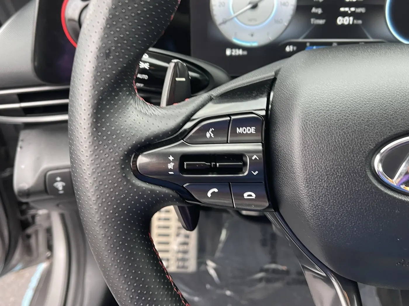 2023 Hyundai Elantra - $21,483