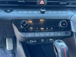2023 Elantra Thumbnail 30