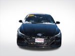 2023 Elantra Thumbnail 3