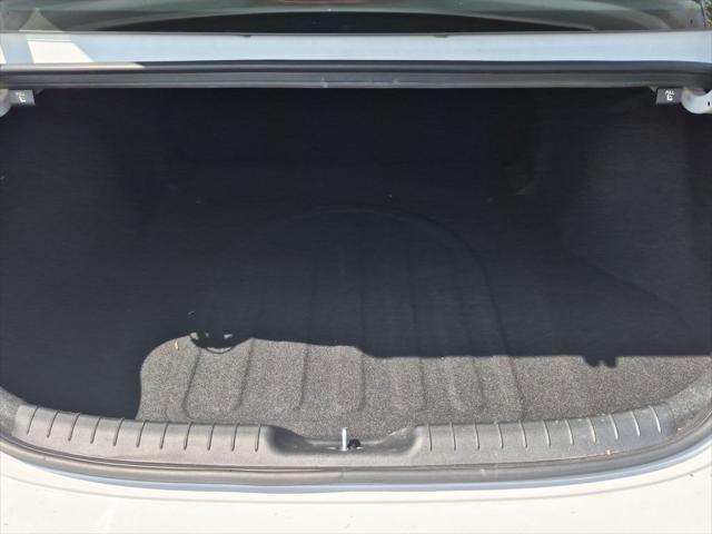 2023 Hyundai Elantra - $21,000