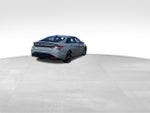 2021 Elantra Thumbnail 4