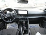 2023 Elantra Thumbnail 17
