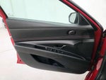 2022 Elantra Thumbnail 12