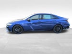 2025 ELANTRA Thumbnail 4