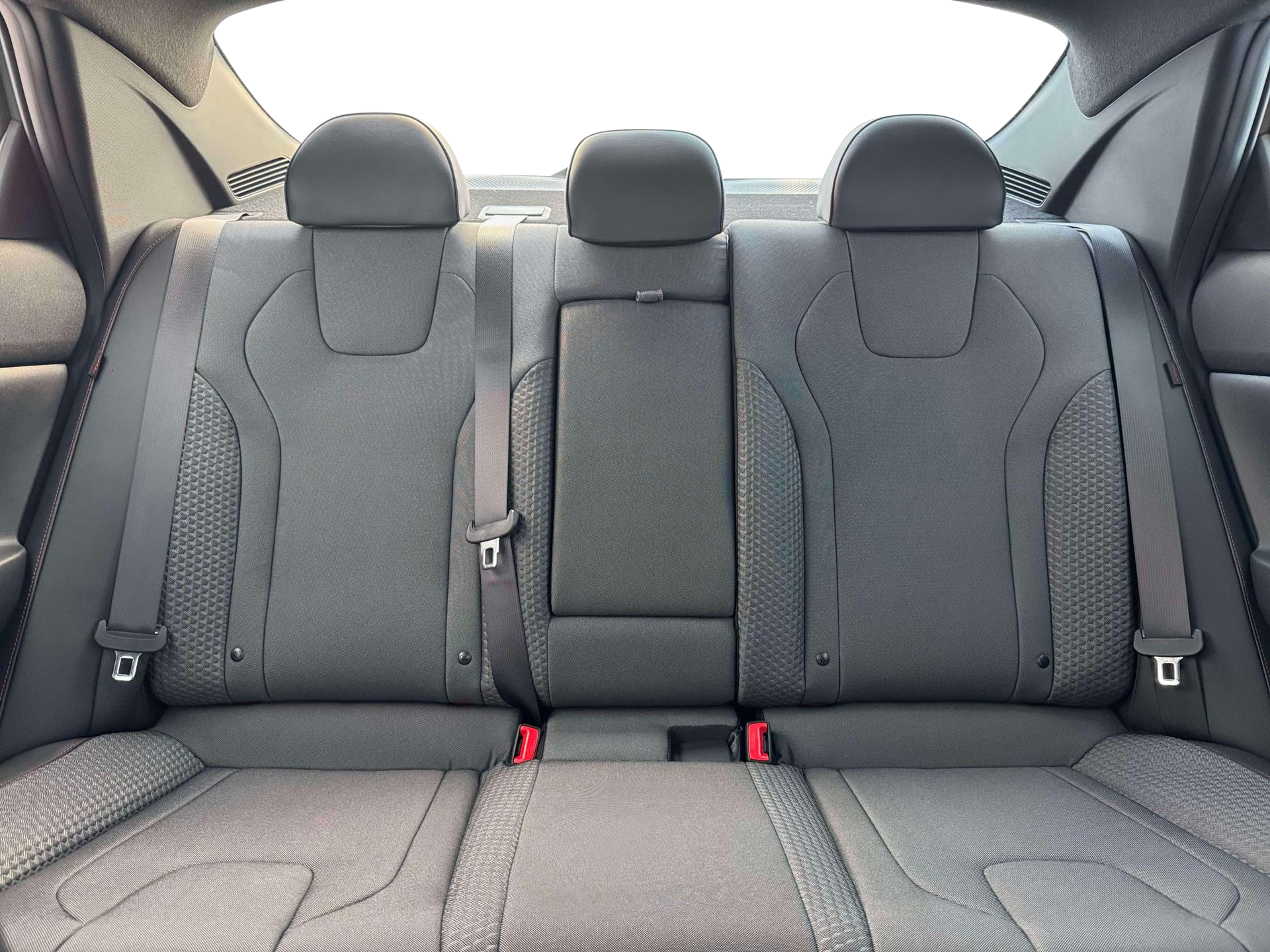 2026 Hyundai Elantra - $27,960