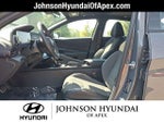 2025 Elantra Thumbnail 13