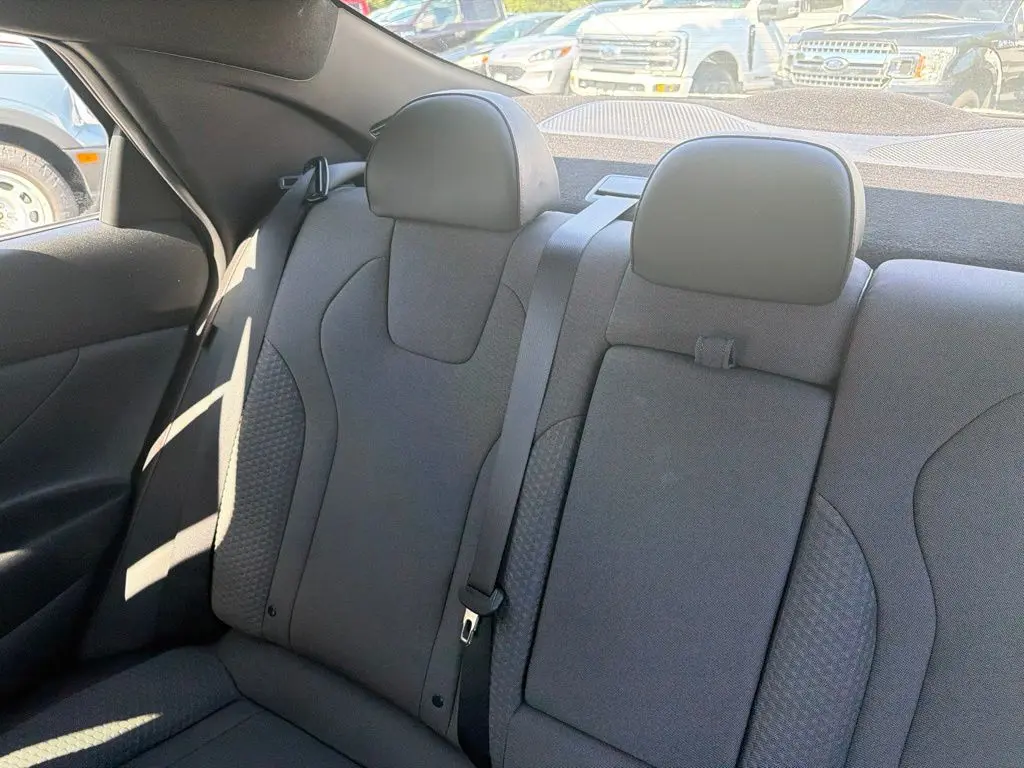 2025 Hyundai Elantra - $24,988