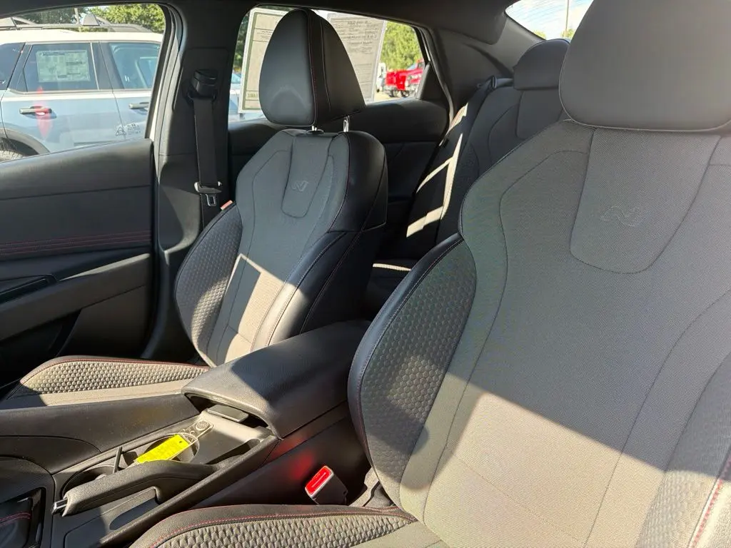 2025 Hyundai Elantra - $24,988